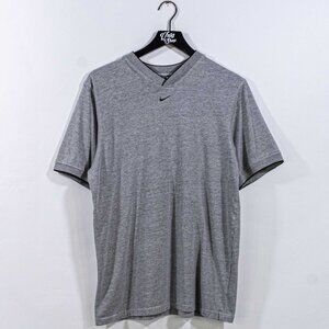 NIKE Center Swoosh T-Shirt Medium Y2K Streetwear Skater Grunge